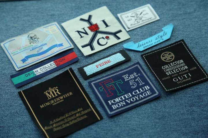 custom logo embroidered woven garment label