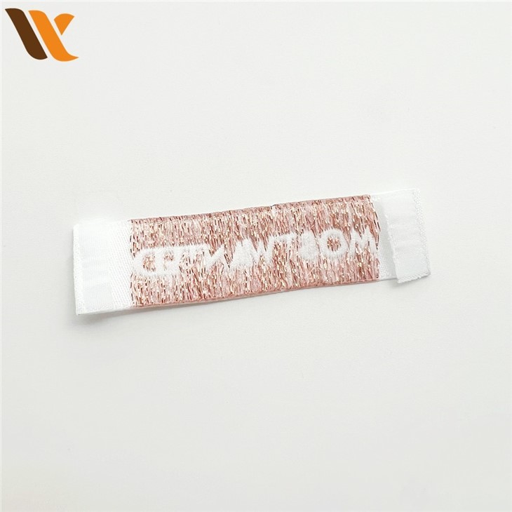 Factory Hot Style White Modern Woven Labels 3